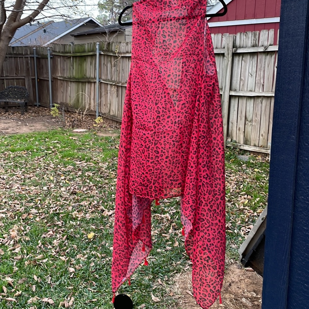 RED LEOPARD VEST - Picture 6 of 10